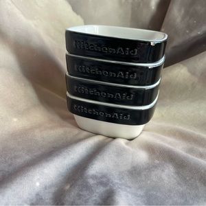 NEW KitchenAid black & white streamline ceramic ramekins (4 piece)